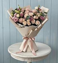 Букет цветов из:  Розы и Лизиантусы #REPLACE_PRED# Берёзовке Алтайского края