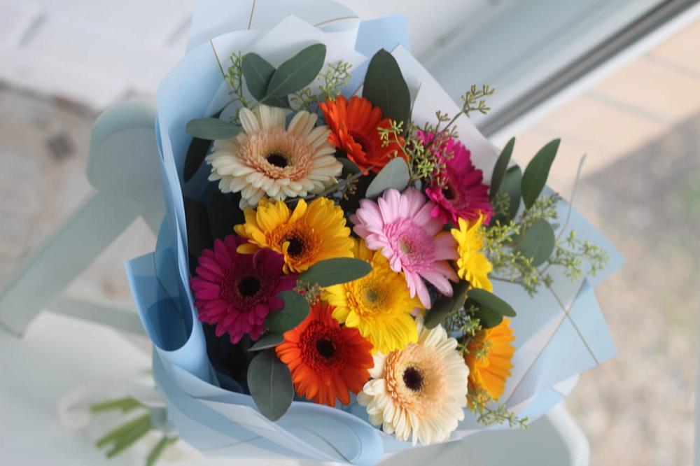 Букет цветов из: Герберы в Берёзовке Алтайского края