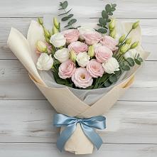 Букет цветов из:  Лизиантусы #REPLACE_PRED# Берёзовке Алтайского края