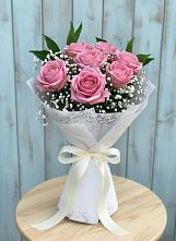 Букет цветов из:  Розы в Берёзовке Алтайского края
