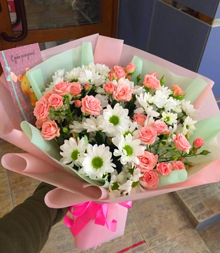Букет цветов из: Розы и Хризантемы в Берёзовке Алтайского края