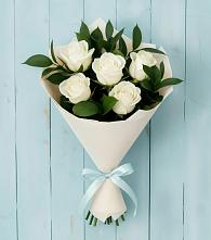 Букет цветов из:  Розы в Берёзовке Алтайского края