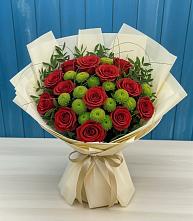 Букет цветов из:  Розы и Хризантемы в Берёзовке Алтайского края
