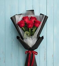 Букет цветов из:  Розы в Берёзовке Алтайского края