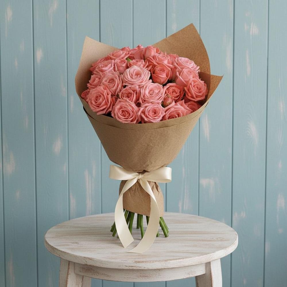 Букет цветов из: Розы в Берёзовке Алтайского края