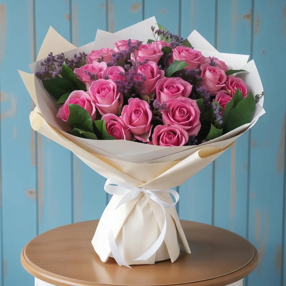 Букет цветов из: Розы в Берёзовке Алтайского края