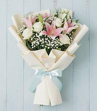 Букет цветов из:  Лилии в Берёзовке Алтайского края